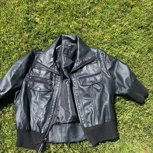 youth M cute leather half sleeve jacket!